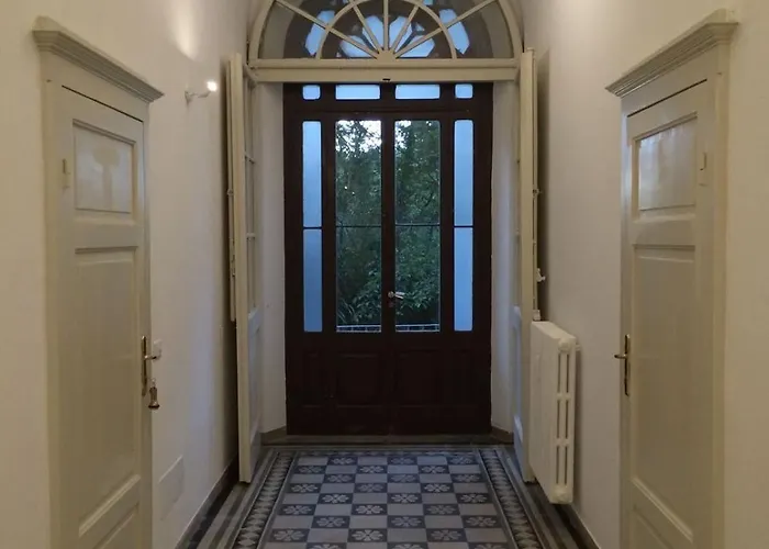 Relais La Corte Dei Cavalieri Bed & Breakfast 4*