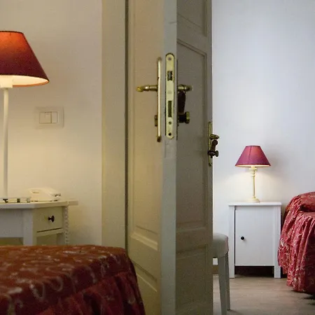 Relais La Corte Dei Cavalieri Oda ve Kahvaltı