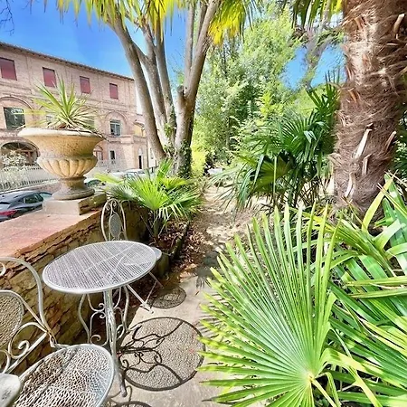 Relais La Corte Dei Cavalieri Alojamento de Acomodação e Pequeno-almoço 4*