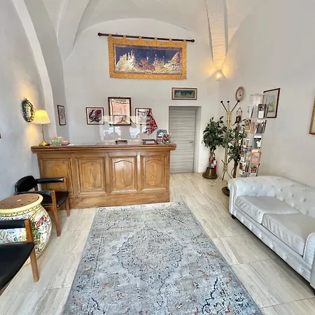 Relais La Corte Dei Cavalieri Alojamento de Acomodação e Pequeno-almoço