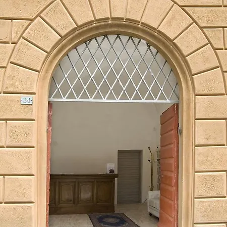 Relais La Corte Dei Cavalieri 4* סיינה
