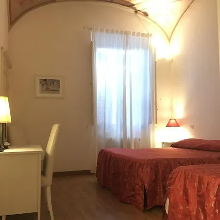 Relais La Corte Dei Cavalieri 2* סיינה
