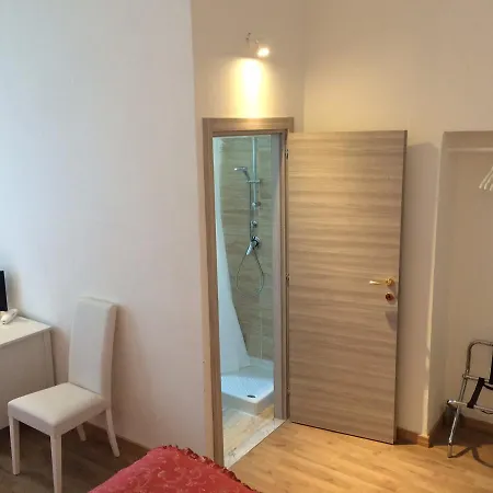 Relais La Corte Dei Cavalieri Alojamento de Acomodação e Pequeno-almoço Siena