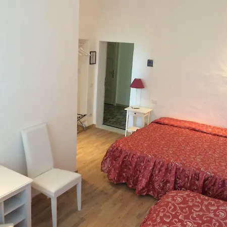 Relais La Corte Dei Cavalieri 2* סיינה
